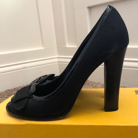 FENDI B Buckle peep-toe heels - size 8 - Picture 4 of 7